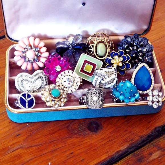 Fashion Jewelry Jewelry - Huge Bundle of Fashion/Statement Rings 16 Total!